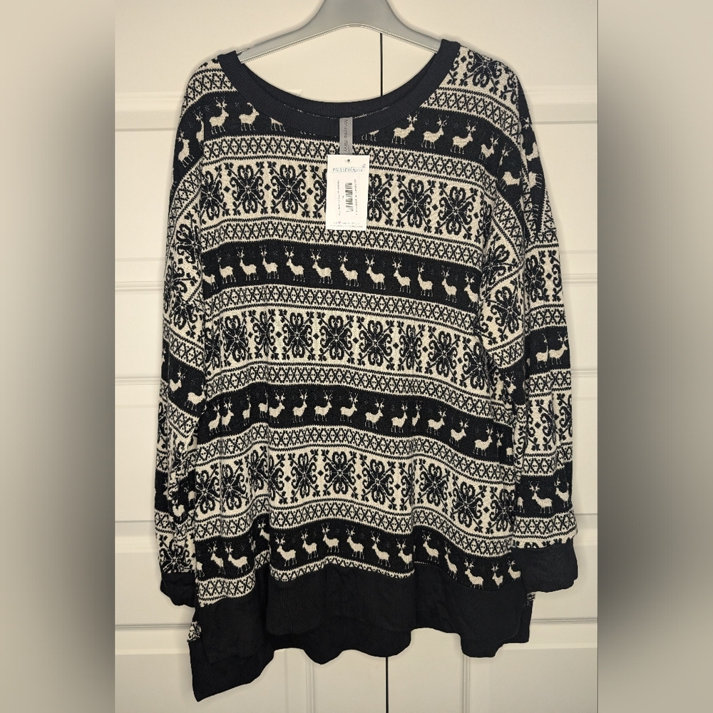 NWT Honeyme Curvy XXXL Long Sleeve Black and White Moose Top